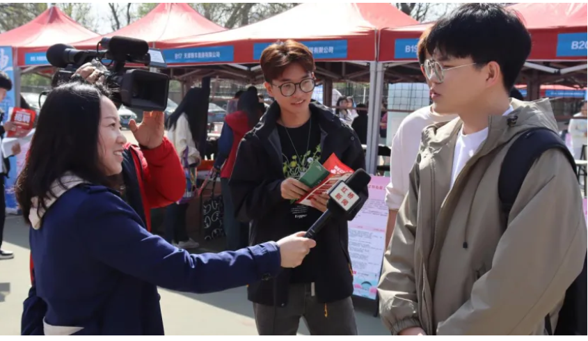 1712720325134899.png image.png